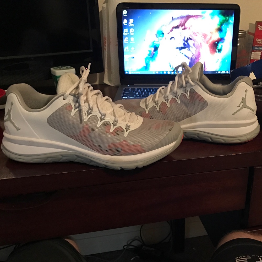 COPY - Jordan trainers
